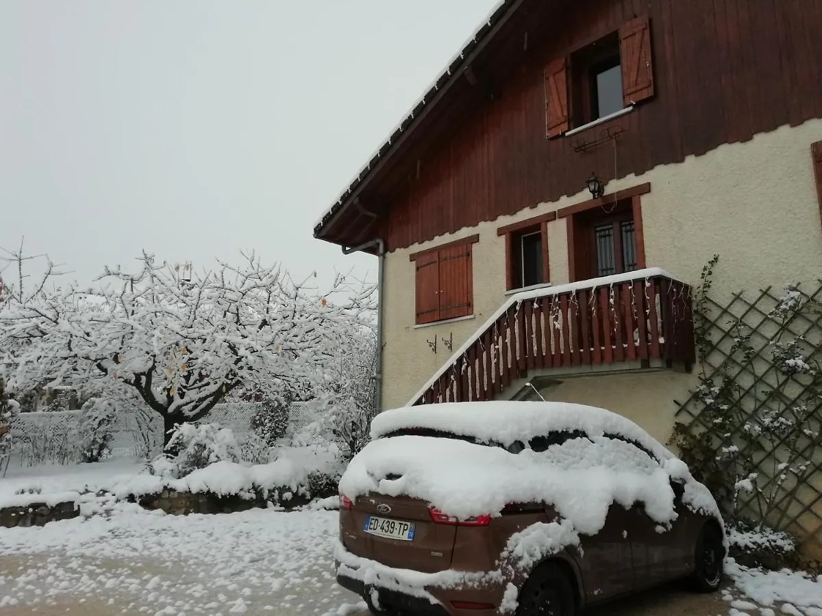 Guest house Chambre Dans Maison Campagnarde Presilly